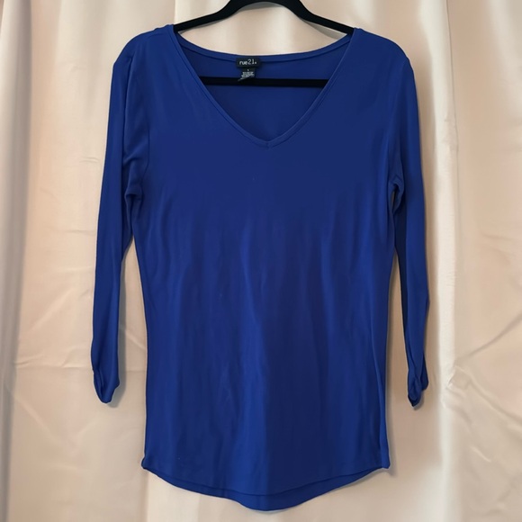 Rue21 Tops - Rue21 Blue Fitted Long Sleeve Blouse Women’s Size Large
